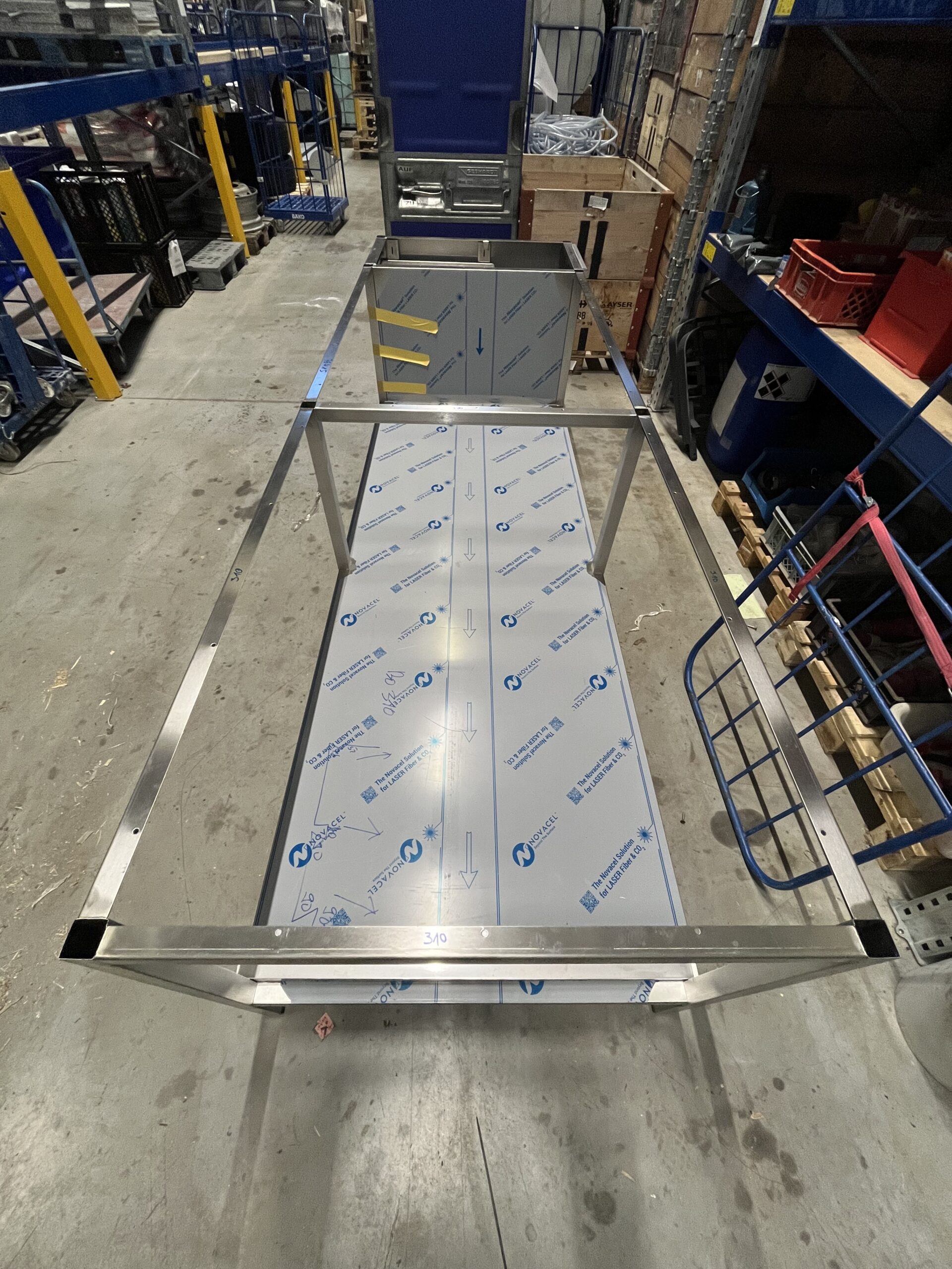 Arbeitstisch 3000x1000x860mm