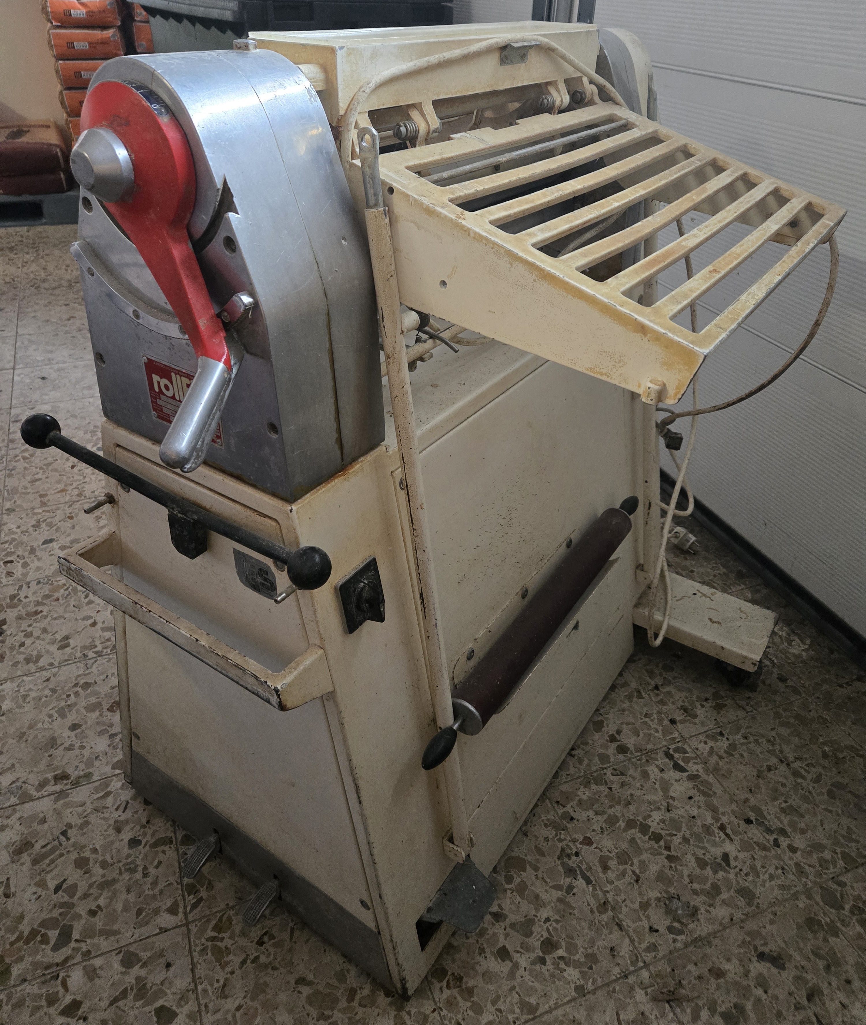 Ausrollmaschine Rollfix