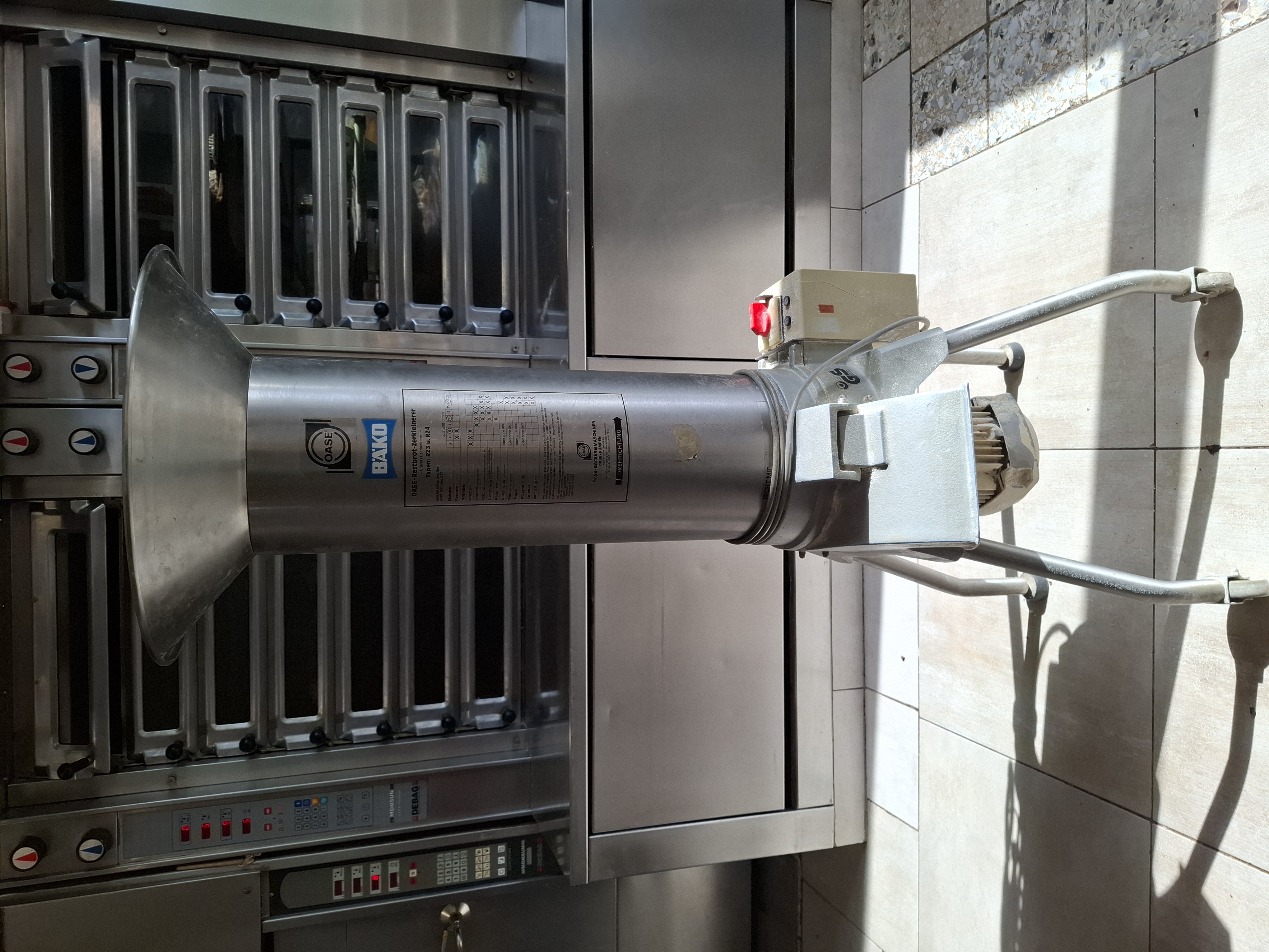 Oase – Restbrotzerkleinerer (Bröselmaschine)