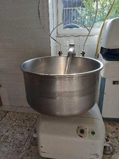 Hubkneter