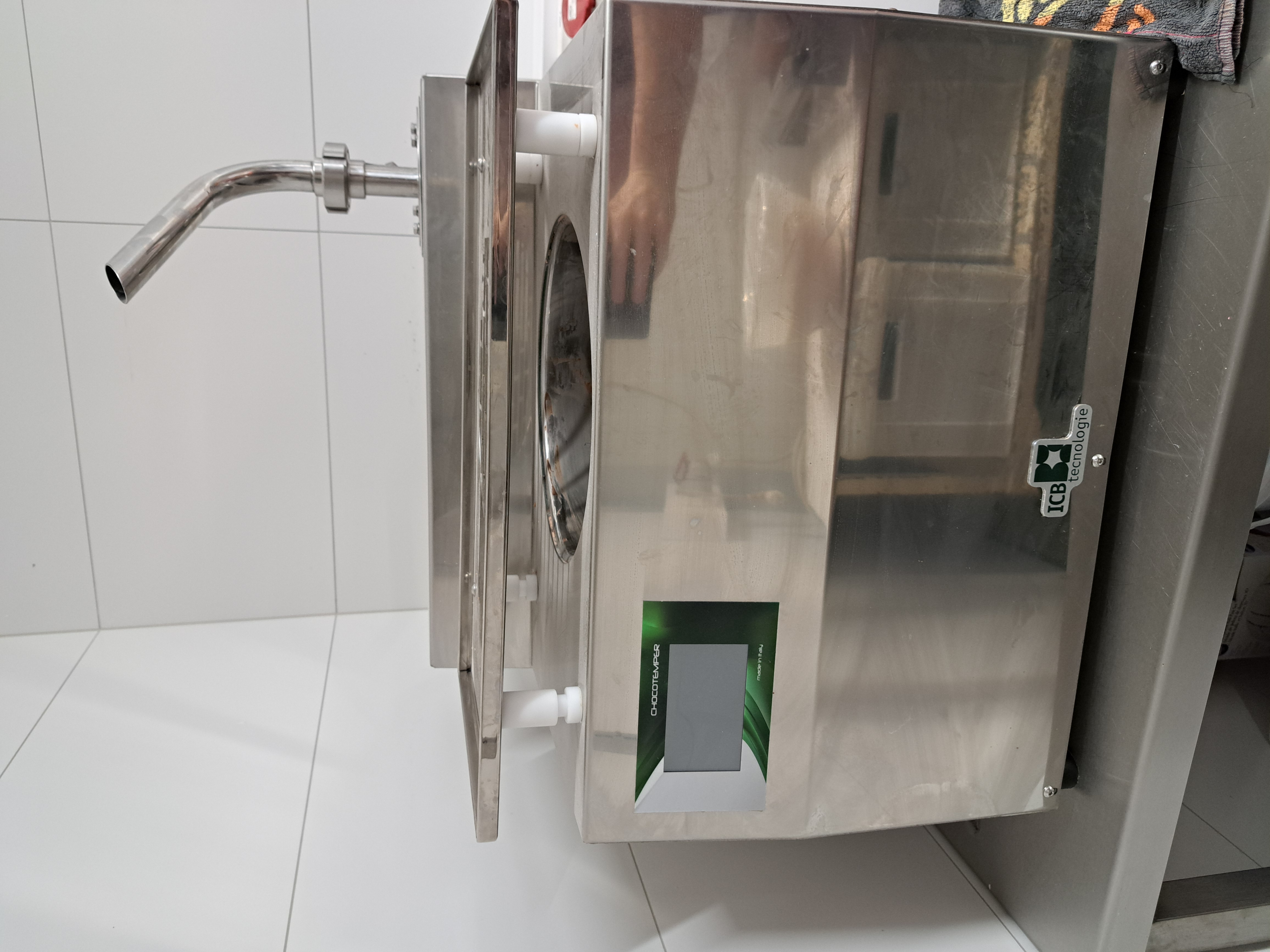 Temperiergerät für ca. 11 kg Schokolade