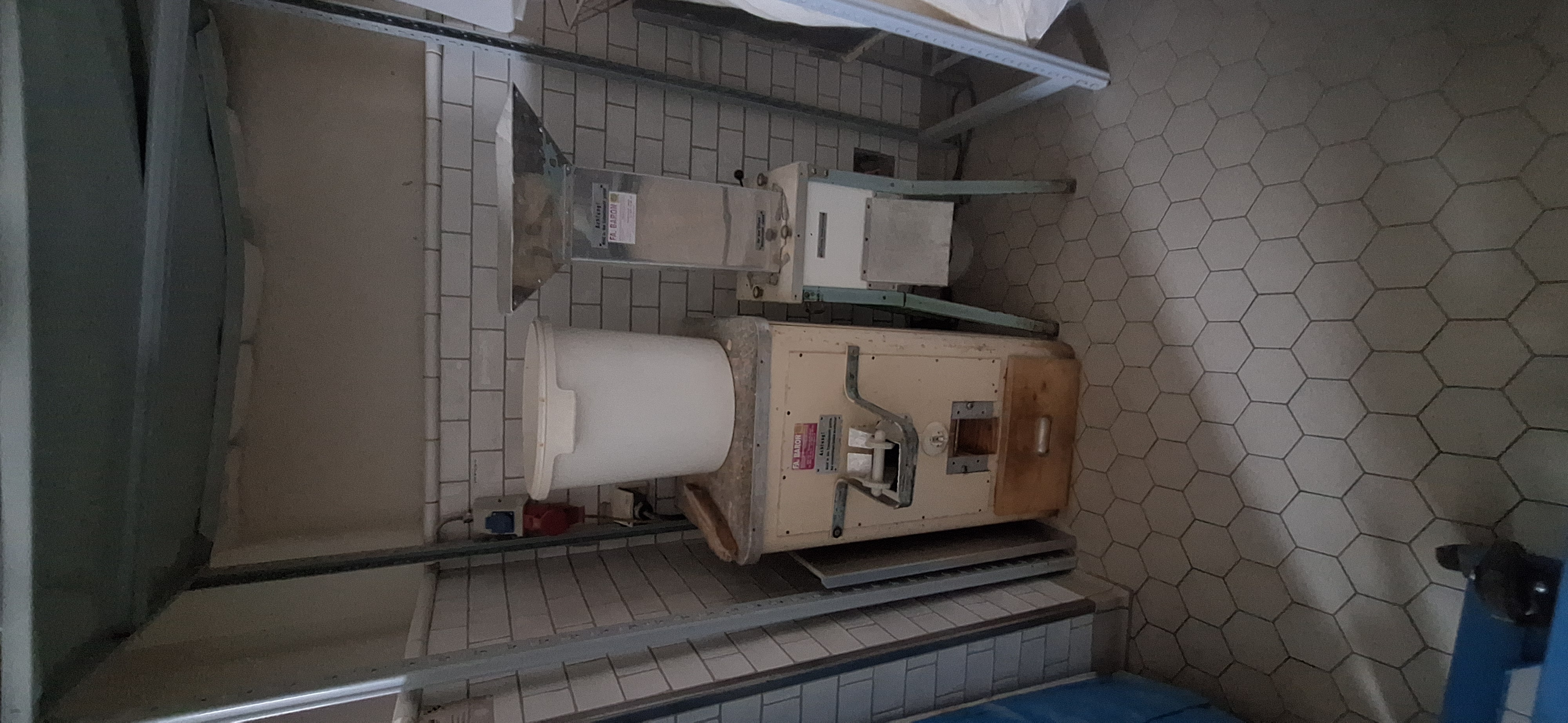 Knödelbrot + Bröselmaschine